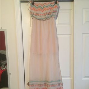 Sleeveless Maxi Length Dress